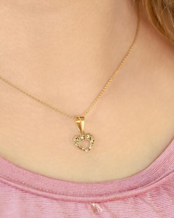 dainty delicate necklace gold