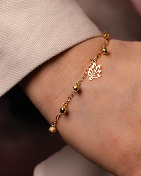 dainty beautiful bracelet gold