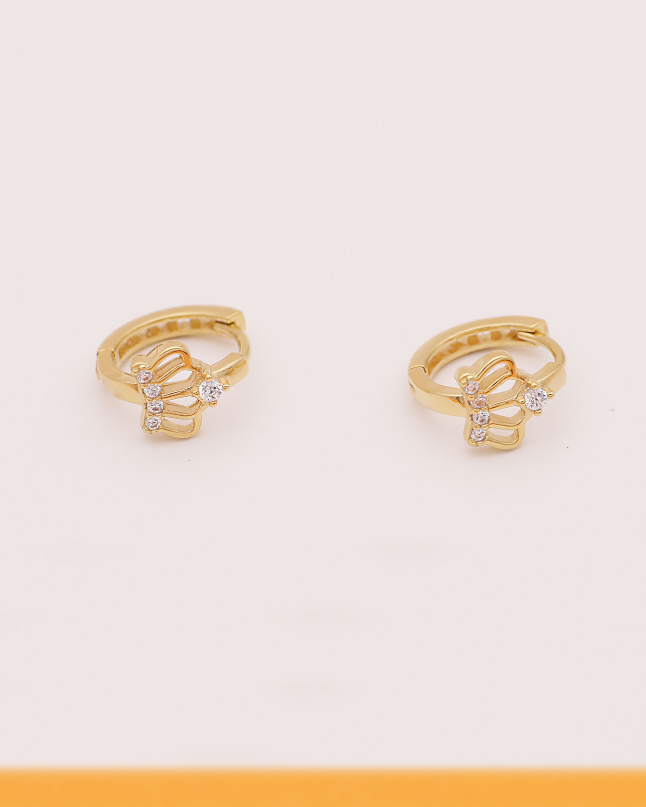 gold hoops earrings crown princess