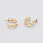 simple hoop earrings gold