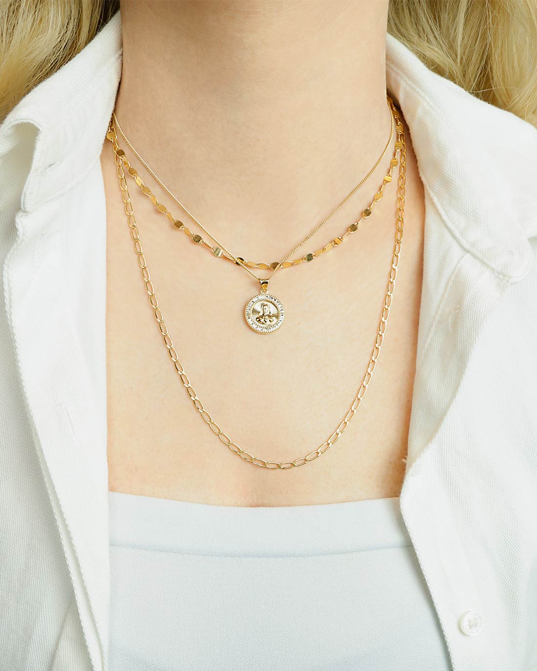 sagrado corazon de jesus medalla dorada