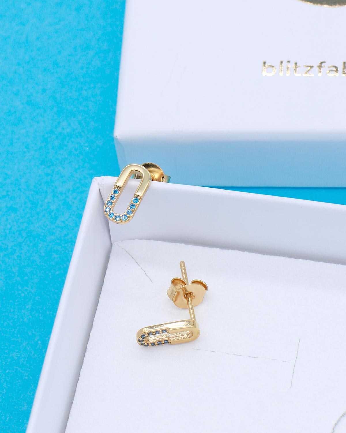 Paperclip zirconia earrings gold - Blitz Fab