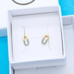 paperclip earrings blue diamonds gold